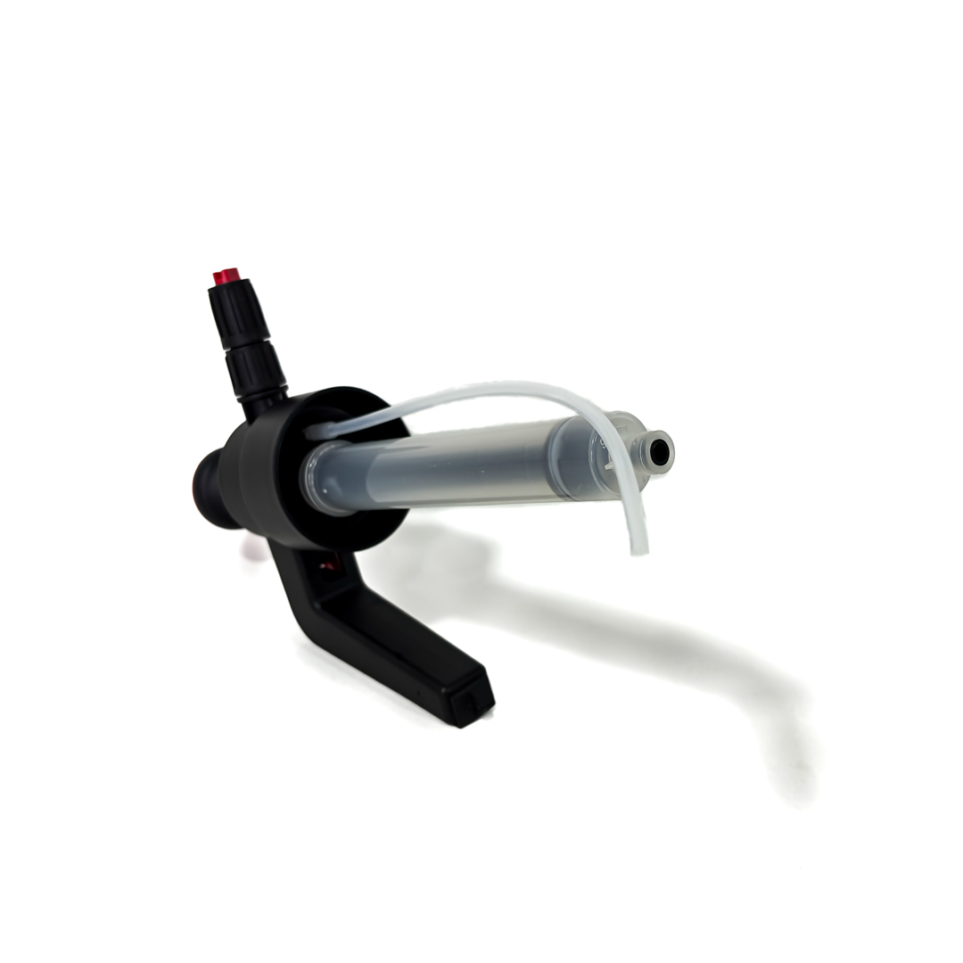 BOTELLA CON SPRAY UNIVERSAL 1.5 LTS - 5