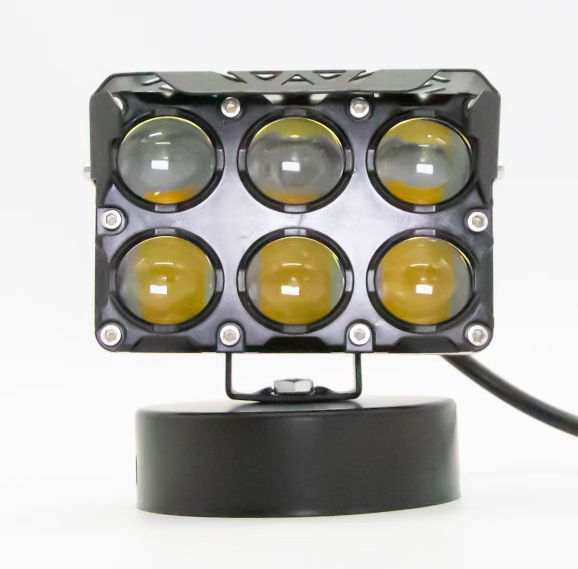 OFF ROAD FARO DE LED UNIVERSAL RECTANGULAR SEXTUPLE (6) LUPA EN DOS FILAS COLOR BLANCO Y AMBAR 12V / 24V MEDIDAS