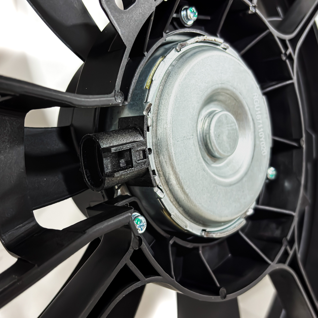 ELECTROVENTILADOR TOYOTA ETIOS 1.5 NAFTA 13/    C/ENCAUZADOR 68822 EV-586   139W - 3