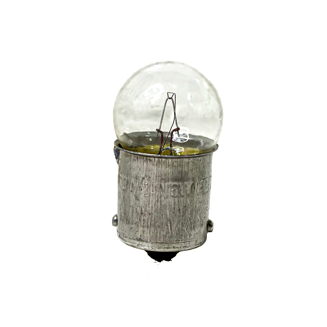LAMPARAS DE SEÑALIZACION R5W 24V 5W 67 BLANCA (CODIGO ANTERIOR: 13821KO) CANTIDAD POR CAJA MASTER 2000