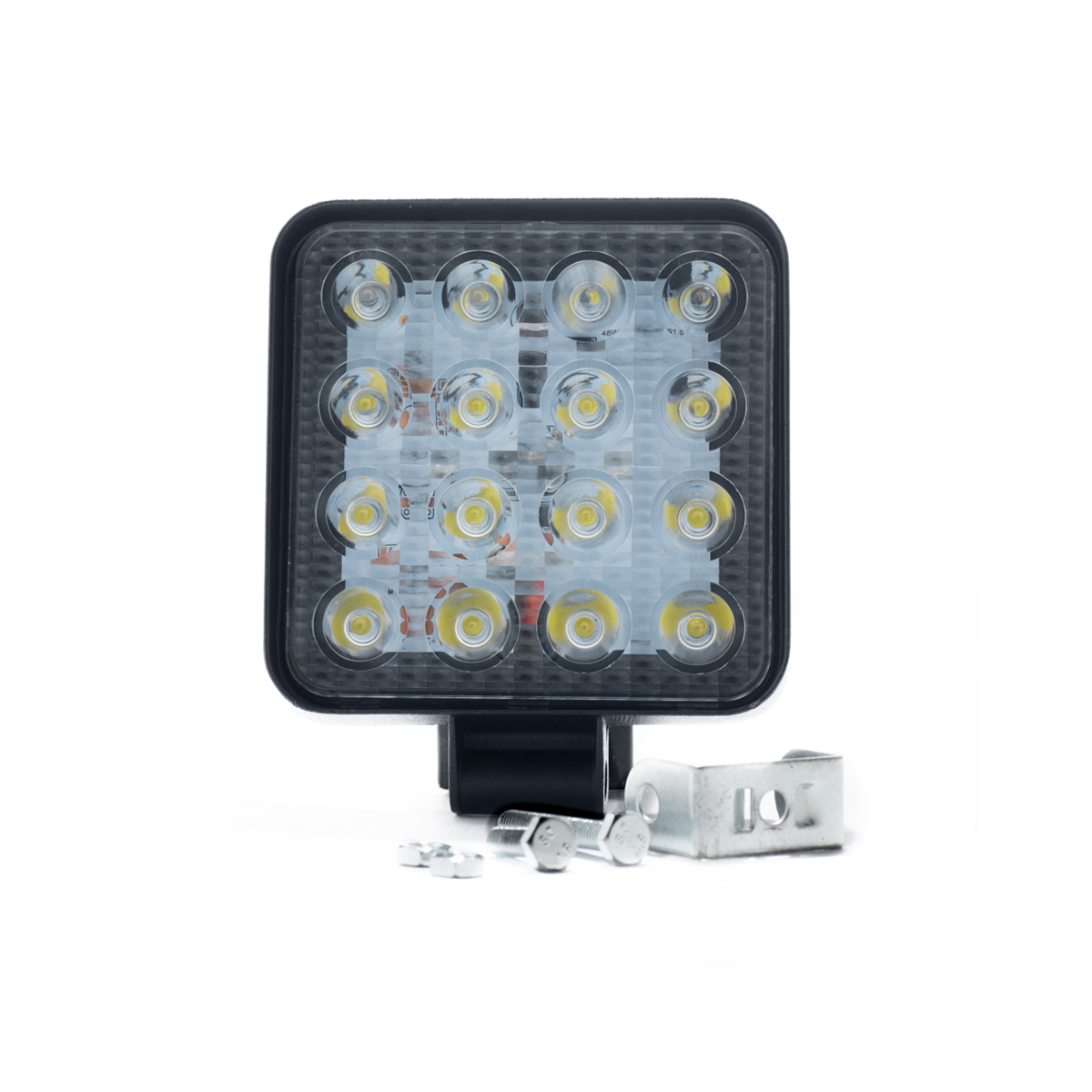 OFF ROAD FARO DE LED UNIVERSAL CUADRADO 48 WATTS (16 LED  3 WATTS) COLOR BLANCO 12V / 24V  - HAZ DE LUZ SPOT - CANTIDAD POR CAJA MASTER 50 - 4