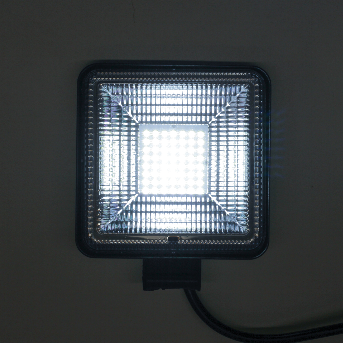 OFF ROAD FARO DE LED FARO DE LED CUADRADO - 36 LED 108W  BLANCO 10X2X11CM   FUNCION ALTA Y BAJA - 5