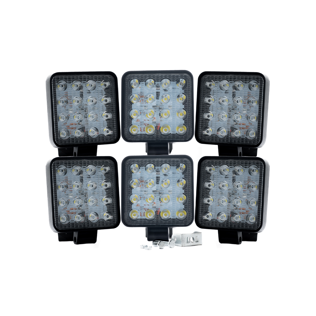 OFF ROAD FARO DE LED UNIVERSAL CUADRADO 48 WATTS (16 LED  3 WATTS) COLOR BLANCO 12V / 24V  - HAZ DE LUZ SPOT - CANTIDAD POR CAJA MASTER 50 - 9
