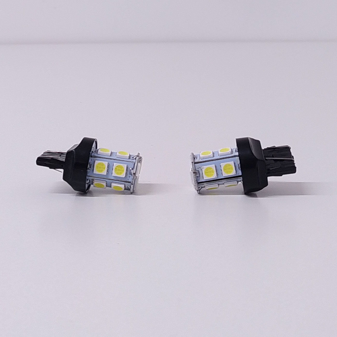 LEDS SEÑALIZACION SMD BLISTER X 2 T20 - 1157 (1034 - 1157 - P21/5W SIN CULOTE) 2 POLOS 13 LED 5050 SMD - BLANCO 12V - 4