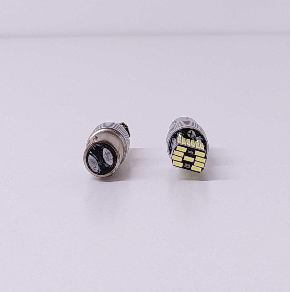LED SEÑALIZACION CANBUS BLISTER X 2 - 1034 - 1157 P21/5W 2 POLOS 45 LED 3014 SMD - CANBUS - BLANCO 12V - 24V - 3