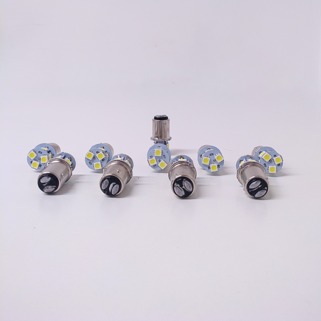 LED SEÑALIZACION SMD BLISTER X 2 1034 - 1157 - P21/5W 2 POLOS 8 LED 5050 SMD - BLANCO 12V - 2
