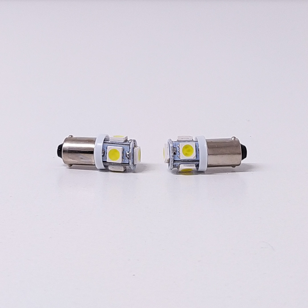 LED SEÑALIZACION SMD BLISTER X 2 - 53 - T4W - BA9S 5 SMD 5050 SMD - BLANCO 24V - BLISTER X 2 UNIDADES CANTIDAD POR CAJA MASTER 1250 - 3