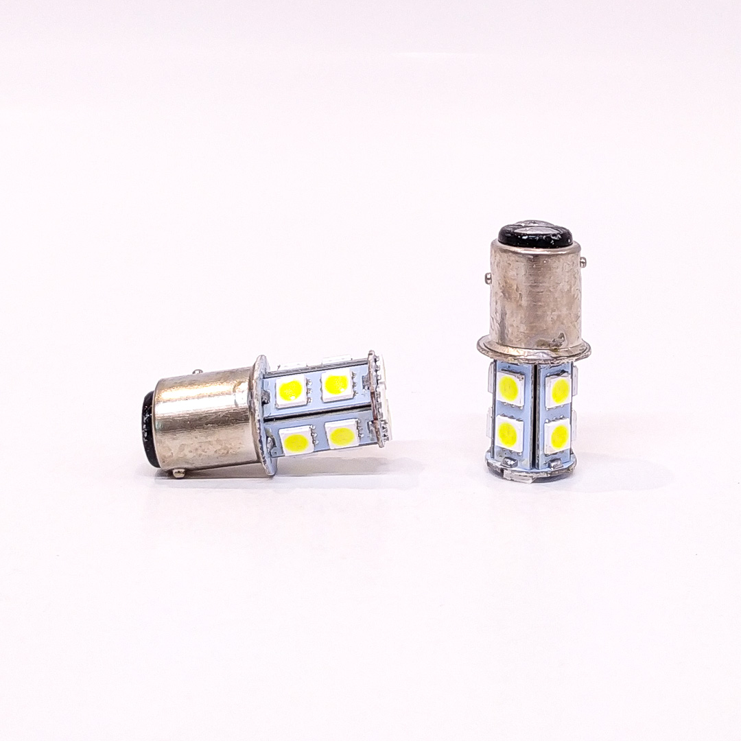 LEDS SMD BLISTER X 2 1034 - 1157 - P21/5W 2 POLOS (DESPAREJA) 13 LED 5050 SMD - BLANCO 24V CANTIDAD POR CAJA MASTER 1000 - 3
