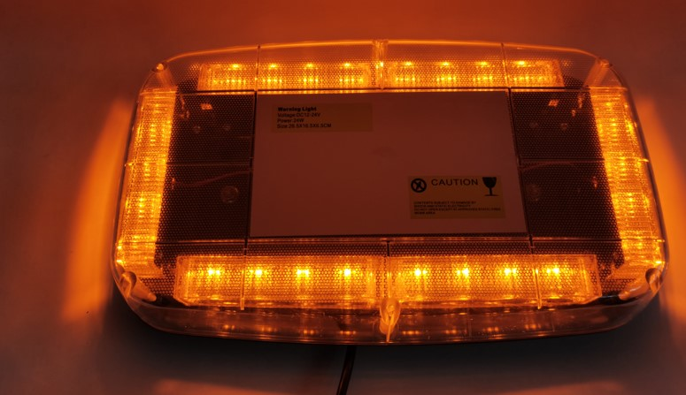 BALIZA RECTANGULAR LED BALIZA RECTANGULAR LED 12V - 24V COLOR AMBAR CON CONEXION A TOMA 12V