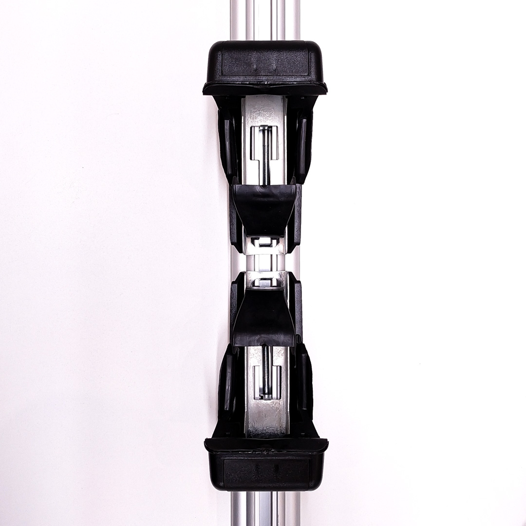 PORTAEQUIPAJE DE TECHO UNIVERSAL DE ALUMINIO OVALADO PLATEADO 1.35 METROS CON LLAVE - 3