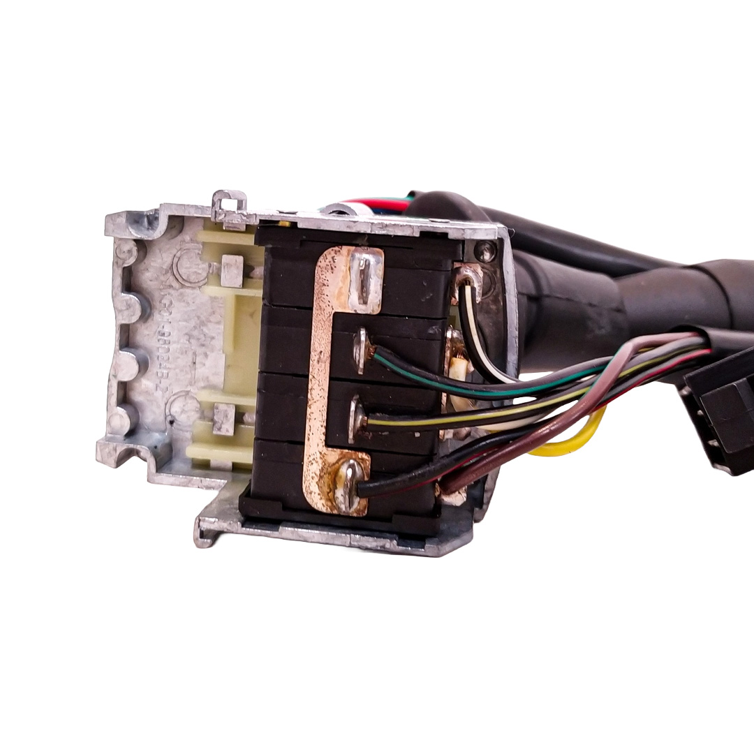 CONMUTADOR MULTIFUNCION (CODIGO ANTERIOR: DV-6024) CONMUTADOR MULTIFUNCION NEGRO MERCEDES BENZ CAMIONES Y OMNIBUS - 2