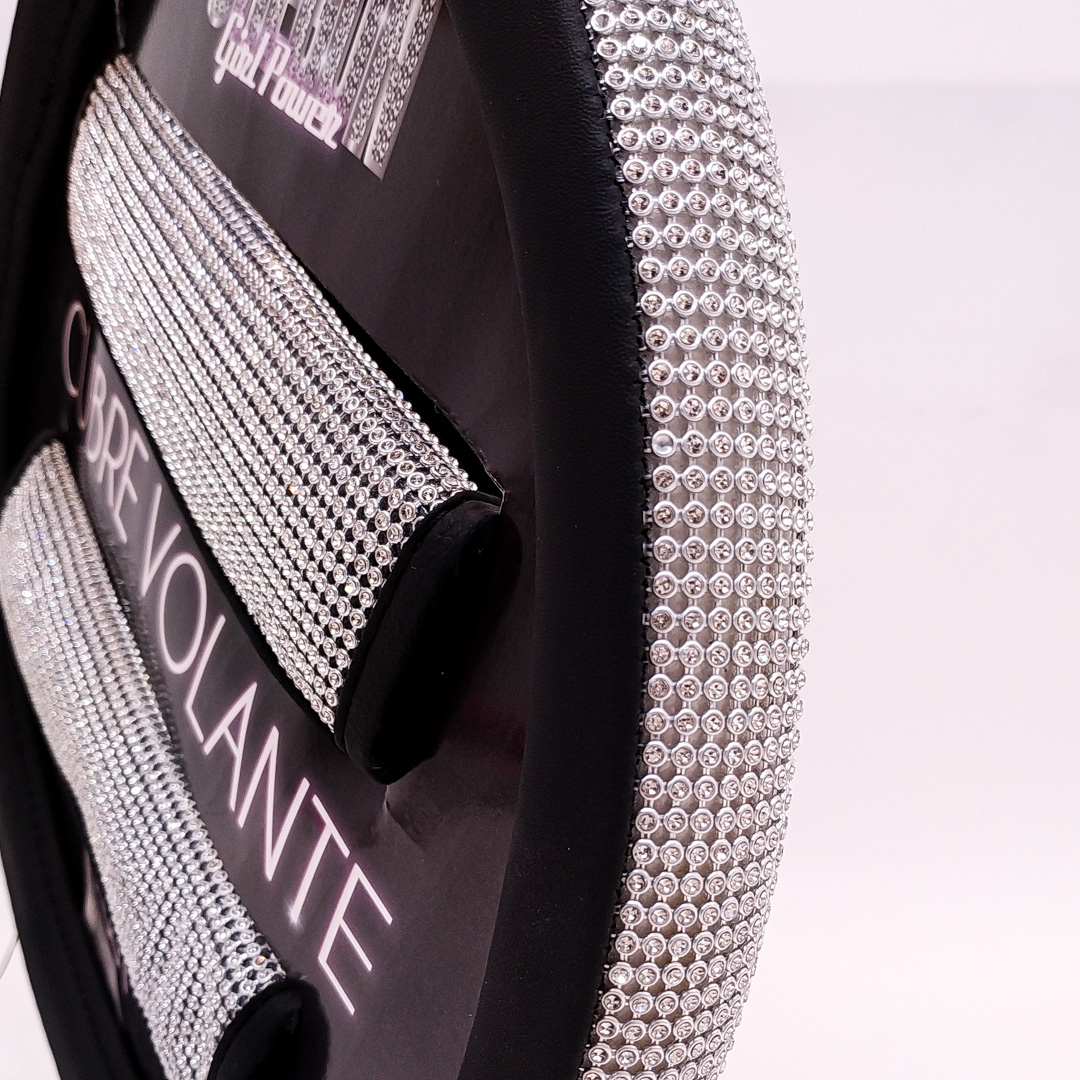 CONJUNTO COBERTOR GIRLS POWER - CONJUNTO CUBRE VOLANTE 38CM + CUBRE PALANCA DE CAMBIOS + CUBRE FRENO DE MANO + JUEGO DE CUBRE CINTURONES DE SEGURIDAD BLING BLING DIAMANTE PLATA