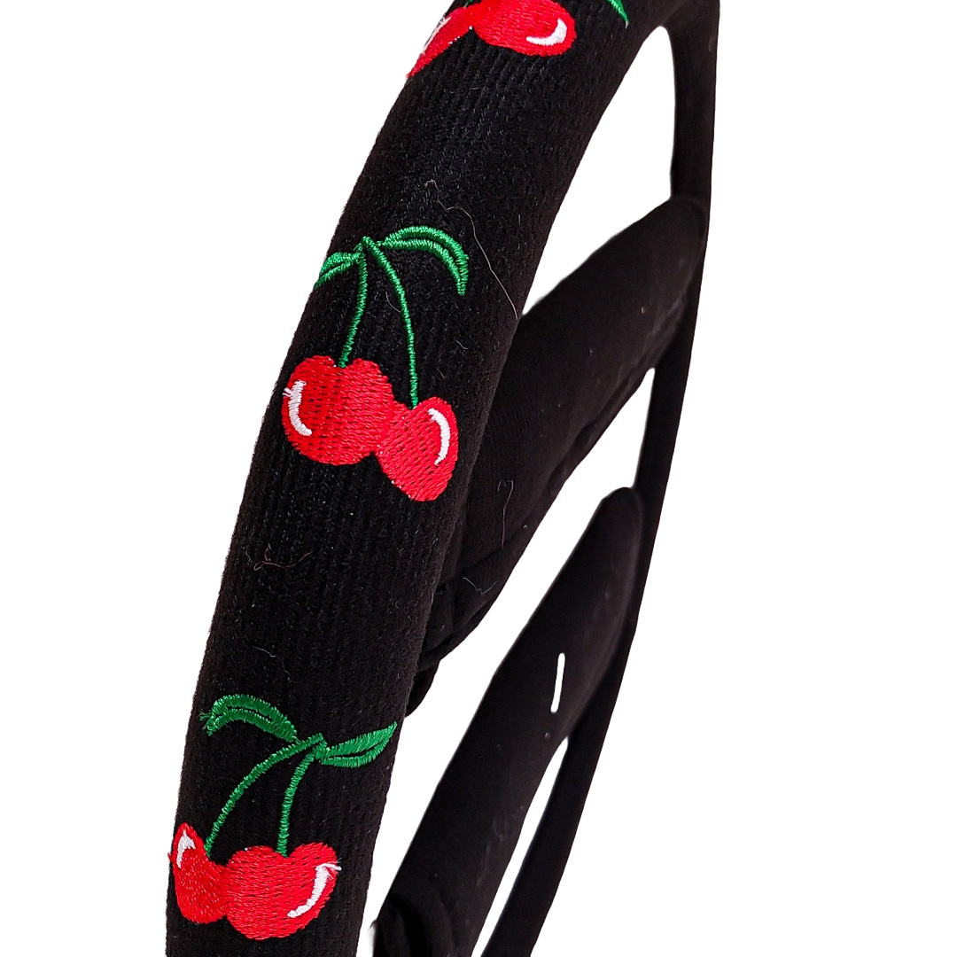 KIT CUBRE VOLANTE + CUBRE CINTURÓN MODELO PACHA CEREZAS CHERRY  38*8.2CM 25 UNIDADES POR CAJA - 2