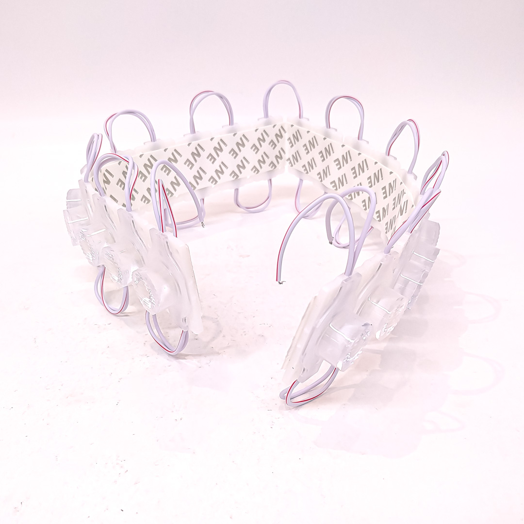 MODULO LED SMD 1 LED SMD CON LUPA AUTOADHESIVO 12V COLOR BLANCO 4,5CM X 3CM CANTIDAD POR CAJA MASTER 2000
