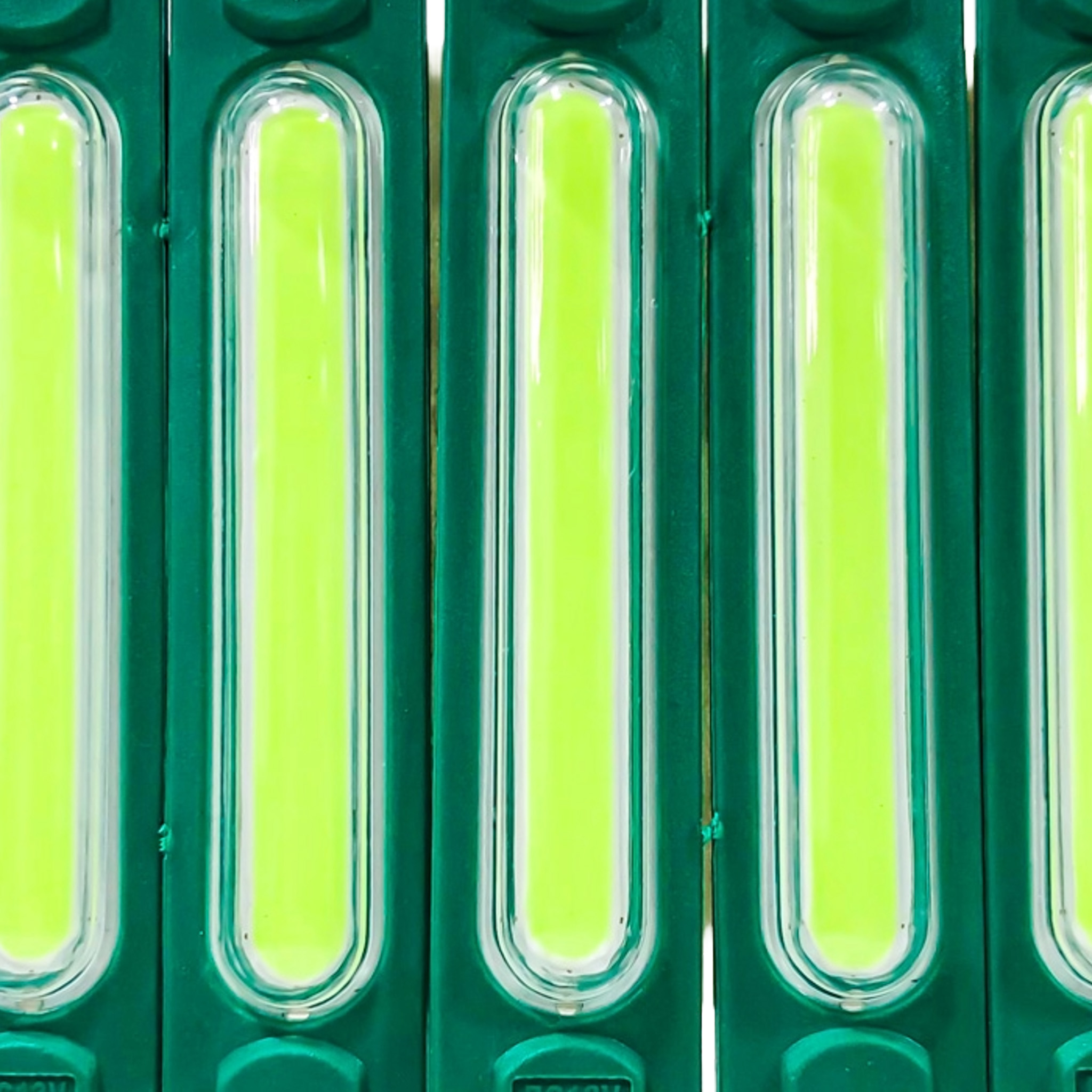 MODULO LED COB PLACA LED COB AUTOADHESIVO 12V COLOR VERDE 8,5CM X 2CM CANTIDAD POR CAJA MASTER 2000
