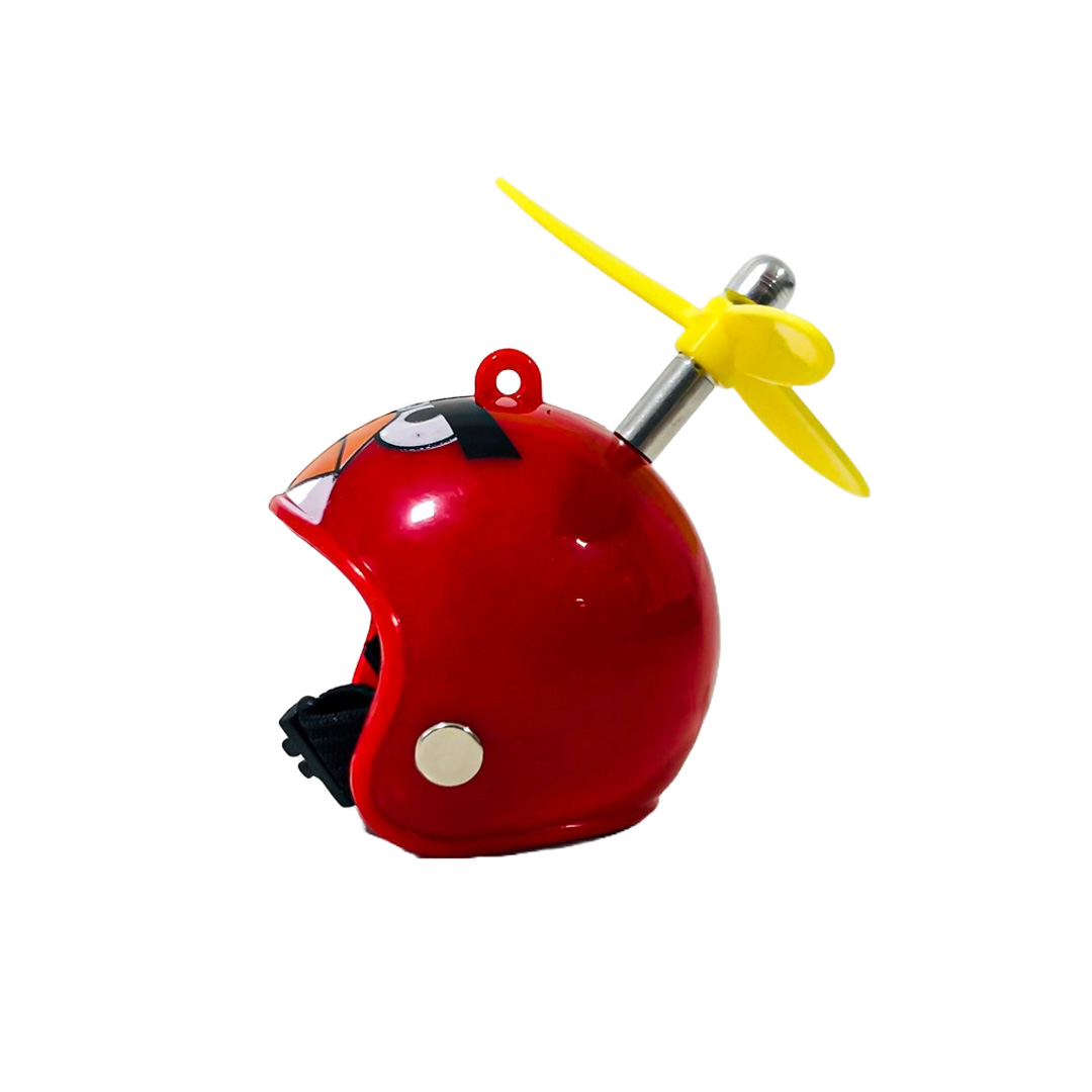 PATITO DECORATIVO PARA AUTO, BICI O MOTO CASCO ROJO DIBUJO ANGRY BIRDS CON ANTEOJOS, CADENA Y HELICE