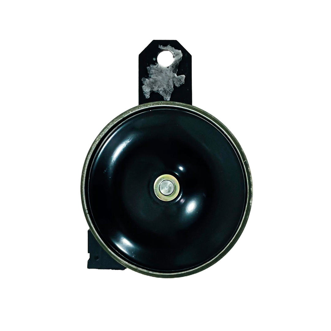 BOCINA TIPO DISCO GALLETA MERCEDES BENZ. FICHA TIPO TOYOTA. VOLTAJE 12V. ENVASE POR UNIDAD DIAMETRO 90MM - 4