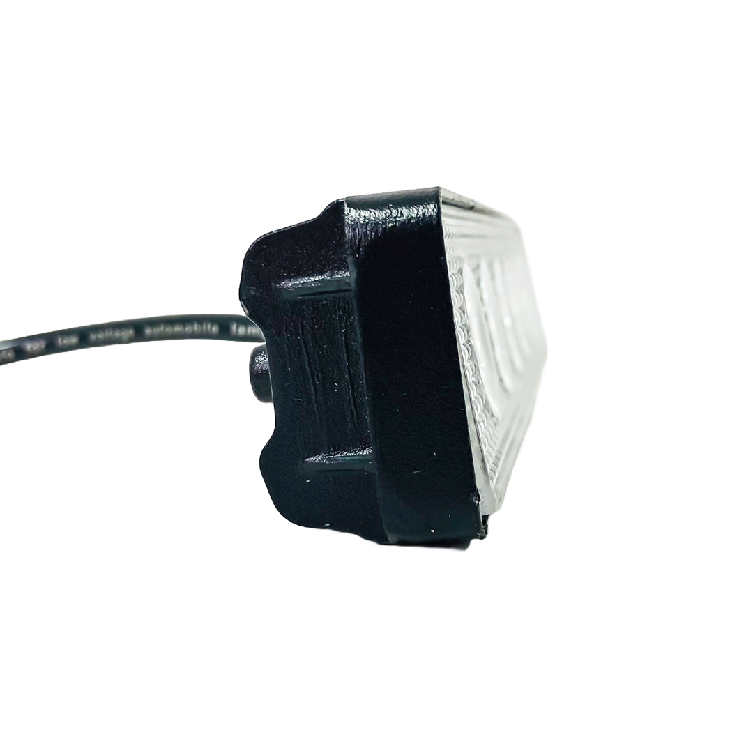 OFF ROAD FARO DE LED UNIVERSAL RECTANGULAR 18 WATTS (6 LED  3 WATTS) COLOR BLANCO 12V / 24V - HAZ DE LUZ SPOT - CANTIDAD POR CAJA MASTER 100 - 9