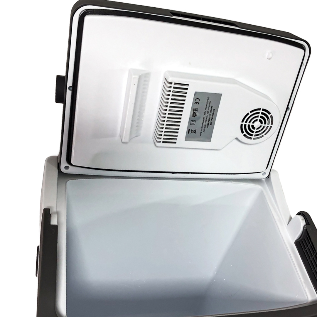 HELADERA 12V VOLUME: 29L
POWER: 34-55W
COOLING PERFERMANCE: 13°C~18°C BELOW AMBIENT TEMPERATURE
WARMING PERFORMANCE: 50°C-65°C BY THE HEATER
VOLTAGE: DC12-24V 
COOLING: 42W WARMING: 34W
MAIN MATERIAL: PP
INSULATION: EPS FOAM
WITH CE, ROHS - 3