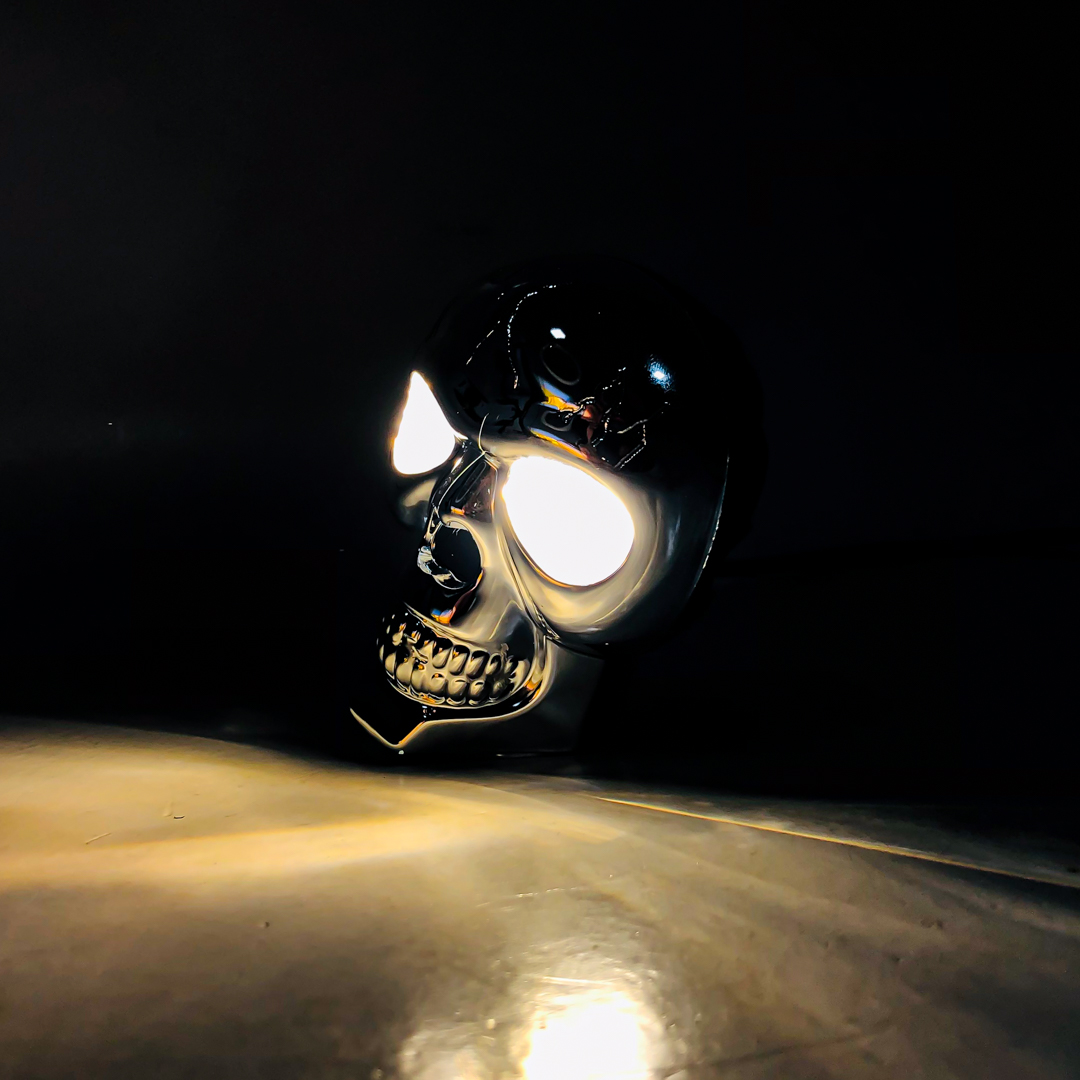 OFF ROAD FARO DE LED UNIVERSAL CALAVERA CON ILUMINACION EN LOS OJOS FUNCIONES BLANCA / AMBAR / BLANCA + AMBAR + FLASH + RGB 12V / 24V MEDIDAS 8,5 CM * 6,5 CM * 5,3 CM - 2