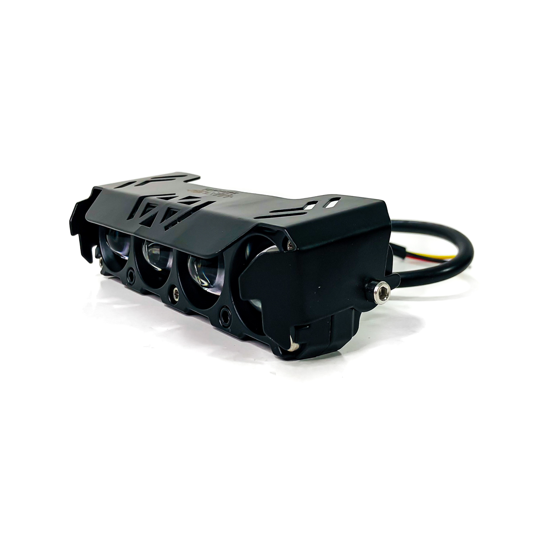 OFF ROAD FARO DE LED UNIVERSAL RECTANGULAR CUADRUPLE LUPA COLOR BLANCO Y AMBAR 12V / 24V  MEDIDAS 13,3 CM * 5,1 CM * 4,1 CM - 6