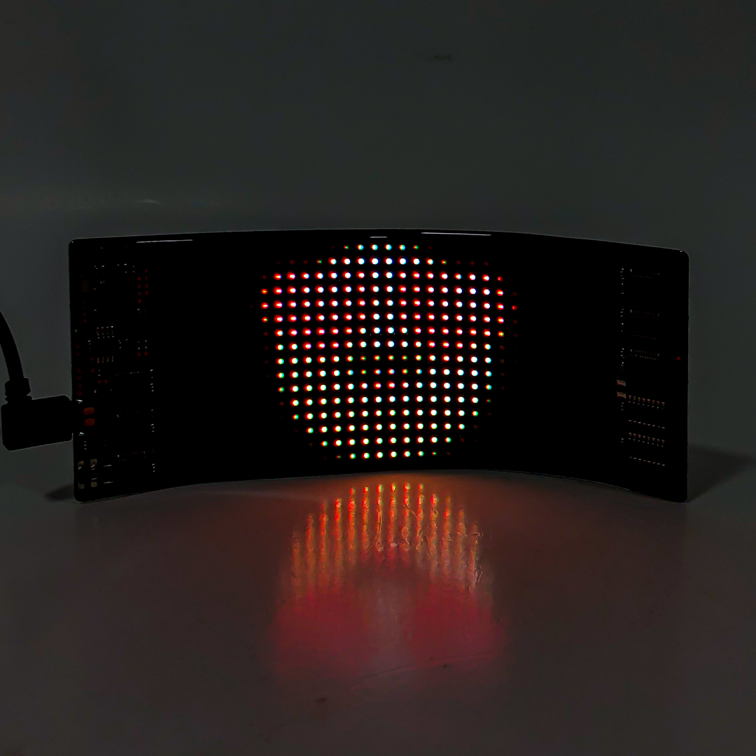 PANEL LED PANEL RGB PARA USO EN PARABRISAS O LUNETA l 16*32 PIXELES  MEDIDAS 7 X 17.3 cm 12V / 24V CONEXION USB BLUETOOTH CON APP Y CONTROL REMOTO - 10