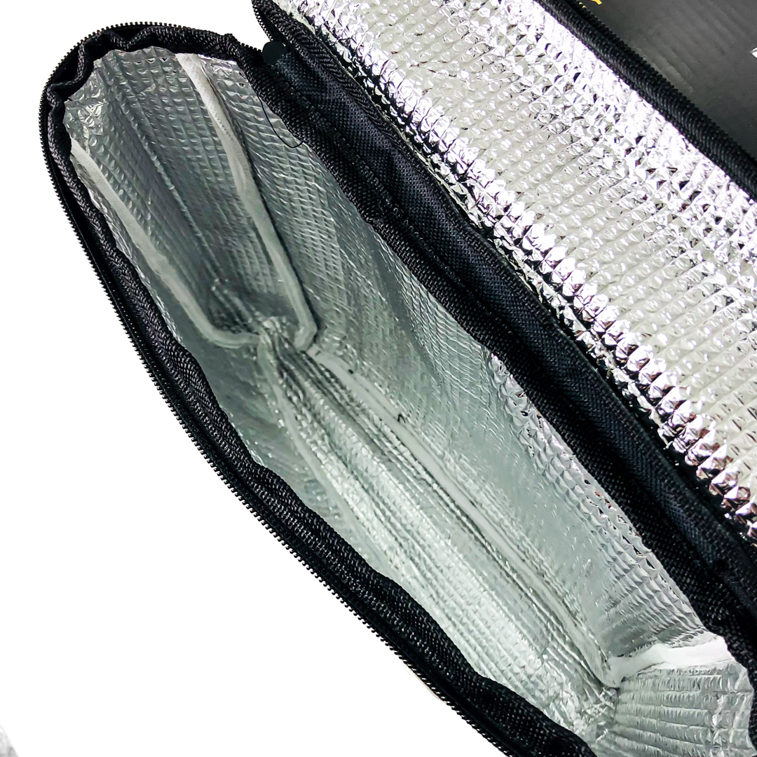 BOLSA REFRIGERADA PARA ASIENTO DELANTERO
MEDIDAS 28*28.5*7cm - 2