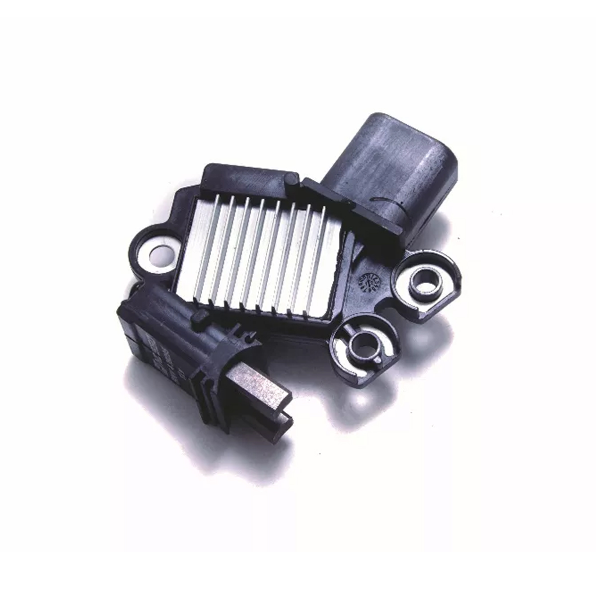 REGULADOR DE VOLTAJE 12V. CIRCUITO TIPO B HYUNDAI; KIA.